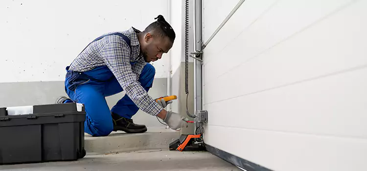 Expert Solutions for Every Garage Lock Need in Des Moines, WA