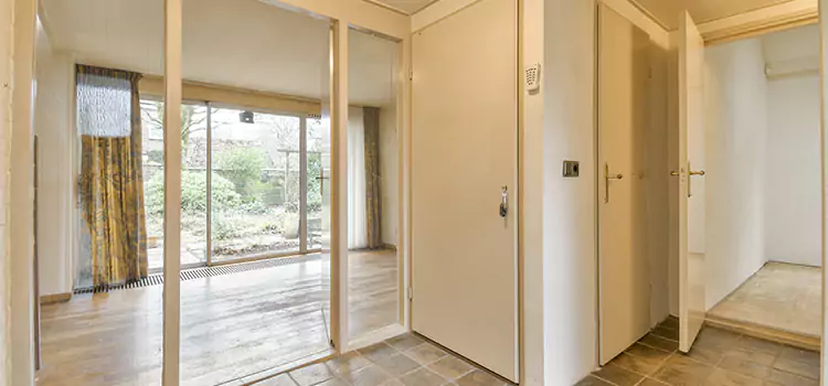 Why Choose Our Pocket Door Experts in Des Moines, WA?