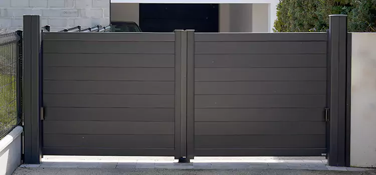 Common Residential Gate Issues We Resolve in Des Moines, WA